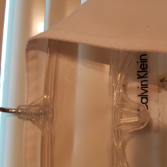 CALVIN KLEIN Light Cool Fabric Cream Calvin Klein Dress Blouse With Gold Buttons - Picture 2 of 3